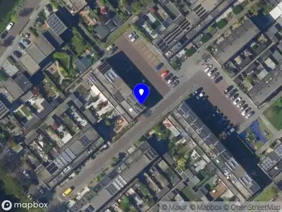 Ambulance met grote spoed naar de Biljartplein in 's-Gravenhage