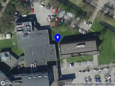 Ambulance met grote spoed naar de Langeweg in Zwijndrecht