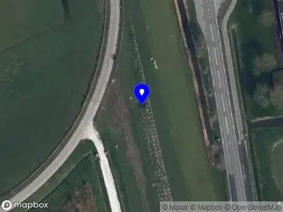 Brandweer met grote spoed naar de Prins Bernhardstraat in Zoutkamp vanwege waarnemen gaslucht