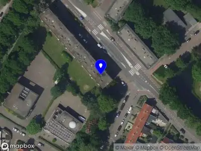 Ambulance met grote spoed naar de Rembrandtlaan in Sliedrecht