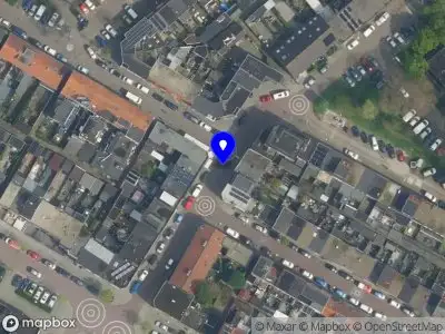 Ambulance met grote spoed naar de Roemer Visscherstraat in Gouda