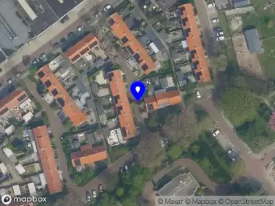Ambulance met gepaste spoed naar de Johan Willem Frisostraat in Maasdijk