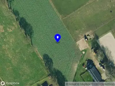 Brandweer met gepaste spoed naar de Mheneweg Zuid in Oldebroek vanwege een buitenbrand