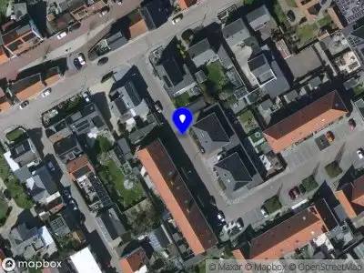 Ambulance met grote spoed naar de Maximastraat in Melissant
