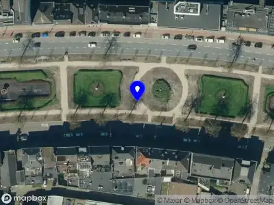 Brandweer met grote spoed naar de Jansbuitensingel in Arnhem vanwege voertuigbrand