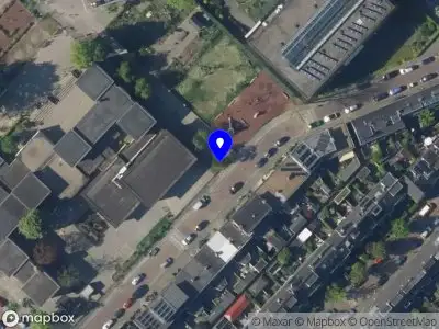 Brandweer met grote spoed naar de C. van Maasdijkstraat in Utrecht vanwege afhijsen patient