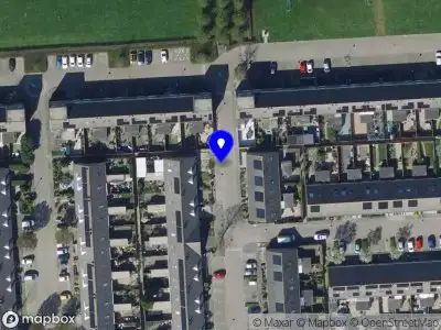 Ambulance met grote spoed naar de Hélène Mercierstraat in Spijkenisse