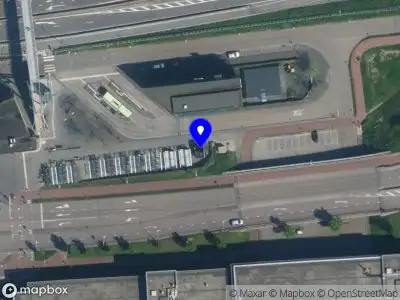 Ambulance met gepaste spoed naar de Robertus Nurksweg in Haarlem