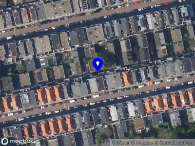 Brandweer met gepaste spoed naar de Reinkenstraat in 's-Gravenhage