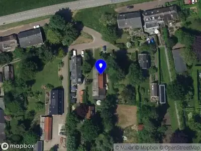 Brandweer met gepaste spoed naar de Buurtje in Sleeuwijk vanwege een buitenbrand