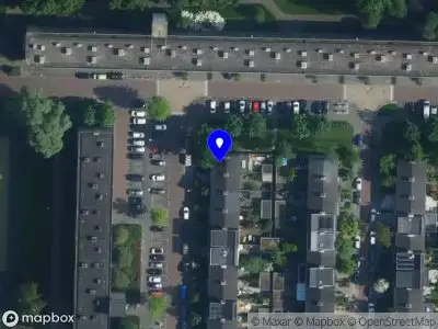 Ambulance met grote spoed naar de Dr. Allard Piersonstraat in Amstelveen