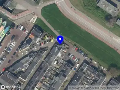 Ambulance met gepaste spoed naar de Paul Krugerstraat in Maassluis