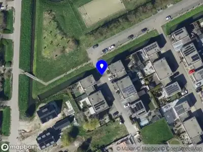 Ambulance met grote spoed naar de Schaffelaarweg in Spijkenisse