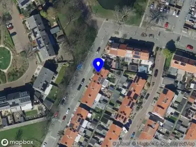 Ambulance met gepaste spoed naar de Texasweg in Hoogvliet Rotterdam