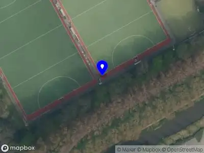 Ambulance met grote spoed naar de Sportlaan in Pijnacker