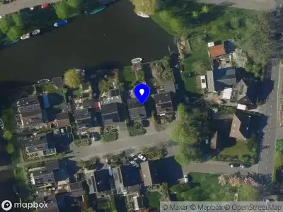 Ambulance naar de Voorburggracht in Broek op Langedijk vanwege ongeval met letsel
