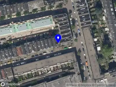Traumahelikopter met grote spoed naar de 3e Carnissestraat in Rotterdam