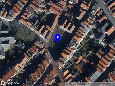 Politie met grote spoed naar de Plein Vierwinden in Vlissingen vanwege letsel