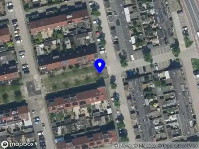 Ambulance met grote spoed naar de Betje Wolffstraat in Zaandam