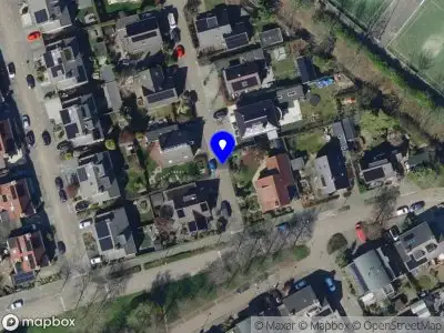 Ambulance met grote spoed naar de Dorsvlegel in Poortugaal