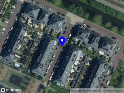 Ambulance met grote spoed naar de Tamarindelaan in Amstelveen