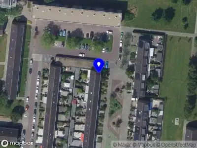 Ambulance met grote spoed naar de Polluxhof in Dordrecht