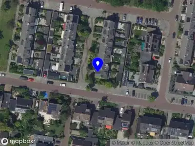 Ambulance met gepaste spoed naar de Drakensteynlaan in Dordrecht