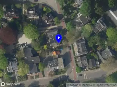 Brandweer met gepaste spoed naar de Larenseweg in Hilversum