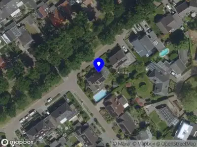 Brandweer met gepaste spoed naar de Beerze in Someren