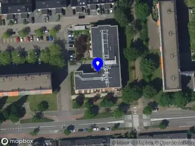 Ambulance met grote spoed naar de Jupiterstraat in Hardinxveld-Giessendam