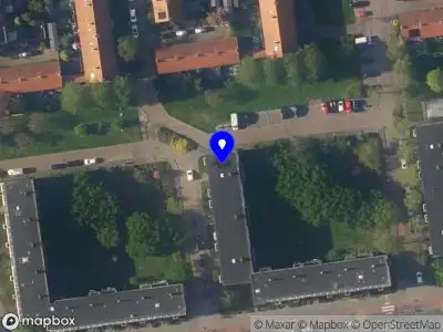 Ambulance naar de Diemelstraat in Leiden