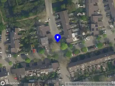 Ambulance met gepaste spoed naar de Nachtegaallaan in Delft