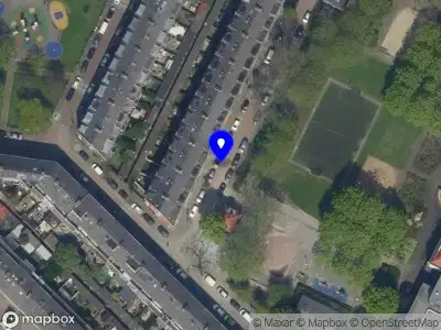 112 melding Ambulance met gepaste spoed naar de Poolsestraat in Rotterdam