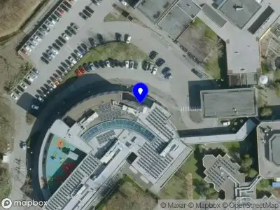 112 melding Brandweer en politie met gepaste spoed naar de Prof. Stoltehof in Tilburg vanwege stankoverlast