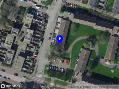 Ambulance naar de Burgemeester Hammerbaan in Oud-Beijerland