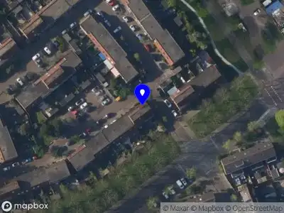 Ambulance met gepaste spoed naar de Emerentia Banningstraat in Leiden