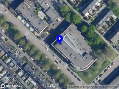 Ambulance met grote spoed naar de Potgieterhof in Uithoorn