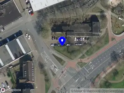 Politie naar de Etnastraat in Breda