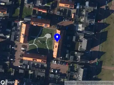 Ambulance met grote spoed naar de Landbouwstraat in Julianadorp