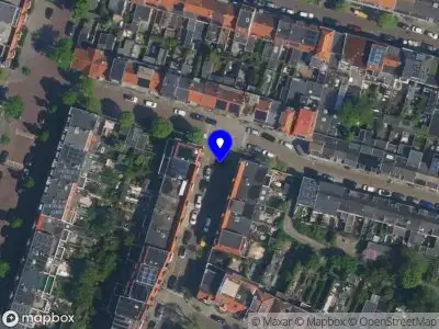 Brandweer met gepaste spoed naar de Goltziusstraat in Haarlem