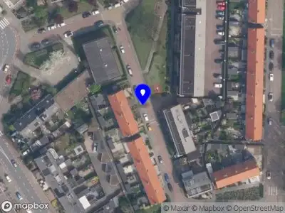 Ambulance met grote spoed naar de Roggeveenstraat in Hoek van Holland