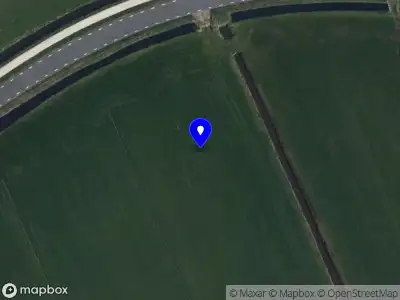 Politie met grote spoed naar de Easterboarn in Aldeboarn vanwege voertuigen te water