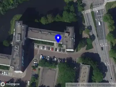 Ambulance met grote spoed naar de Tak van Poortvlietstraat in Dordrecht