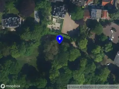 Brandweer met gepaste spoed naar de Westerhoutpark in Haarlem vanwege waarnemen gaslucht