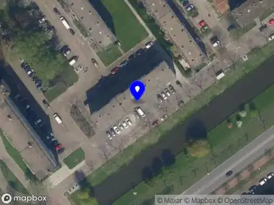 Ambulance met gepaste spoed naar de Burgemeester Van Haarenlaan in Schiedam