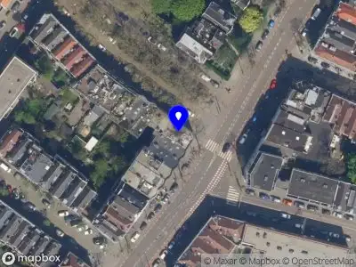 112 melding Ambulance met gepaste spoed naar de Bergweg in Rotterdam