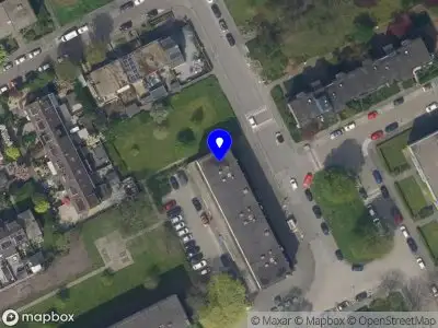 Ambulance met grote spoed naar de Nieuwenoord in Rotterdam