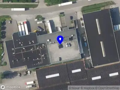 Politie naar de Wormerweg in Almere vanwege aanrijding met letsel