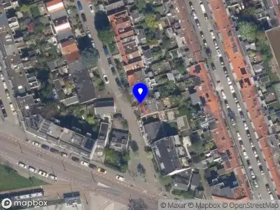 Ambulance met grote spoed naar de Hoofdlaan in Rotterdam