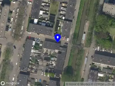 Ambulance met grote spoed naar de Croystraat in Rotterdam